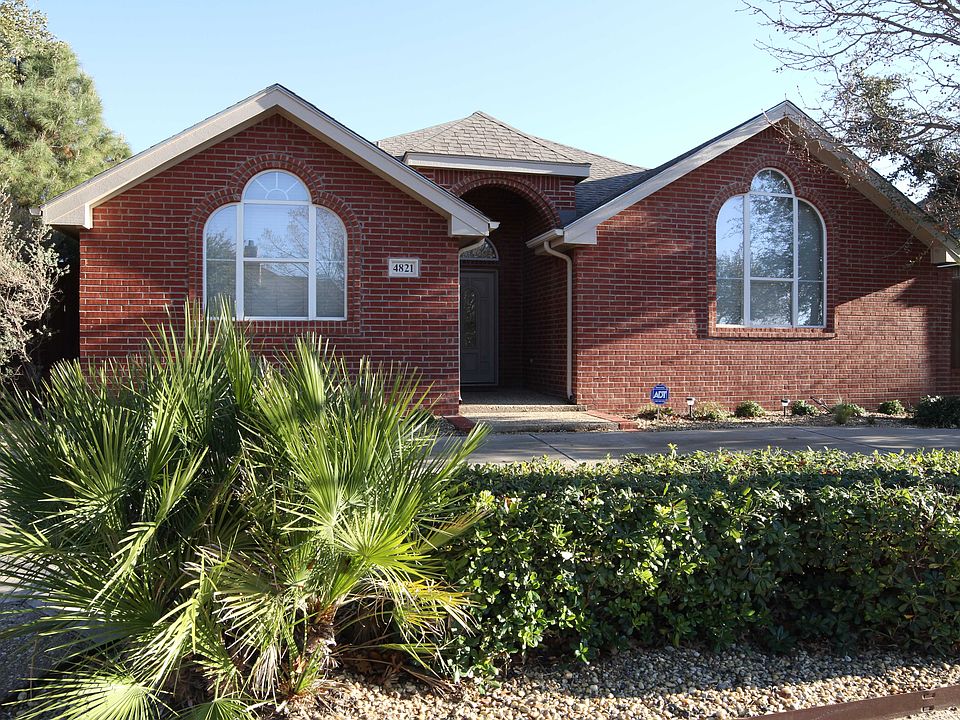 1st image of 4821 Rosewood Dr