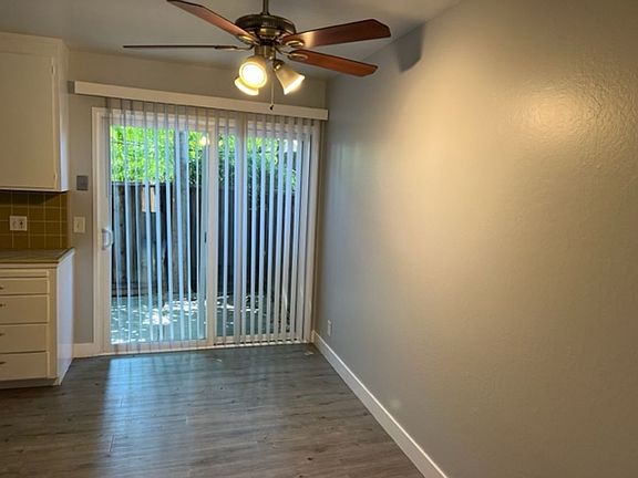 5th image of 1180 Brace Ave #8