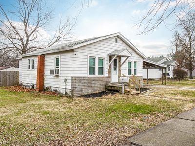 1110 N Locust St, Litchfield, IL, 62056