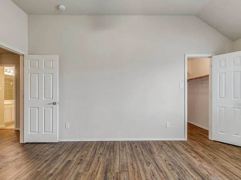 11570 Beeville Dr — Photo 15
