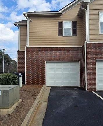 2nd image of 3500 Sweetwater Rd Unit 225