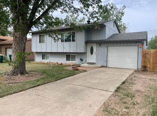 4065 Colony Hills Cir, Colorado Springs, CO 80916