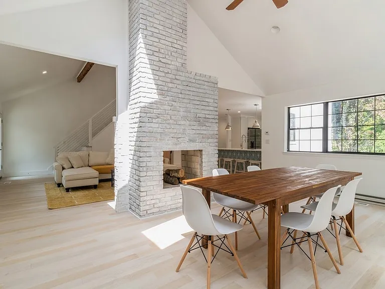 44 Lion Head Rock Rd — Photo 12