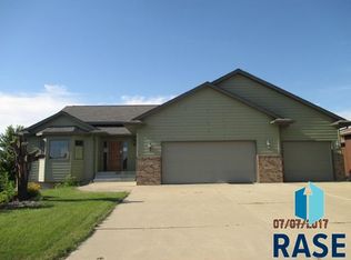 415 Ivy Rd, Tea, SD 57064