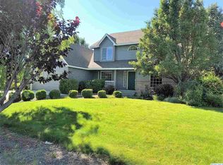 45102 E Alderbrook Ct, West Richland, WA 99353