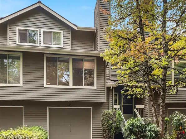 14363 30th Avenue NE Unit 9, Seattle, WA 98125