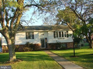 1167 Redwood Dr, Waynesboro, PA