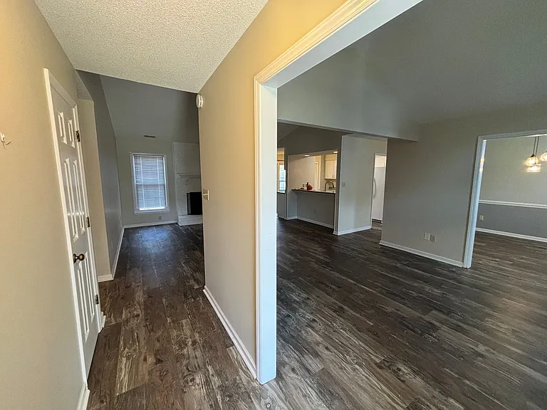 5405 Beretta Way — Photo 8