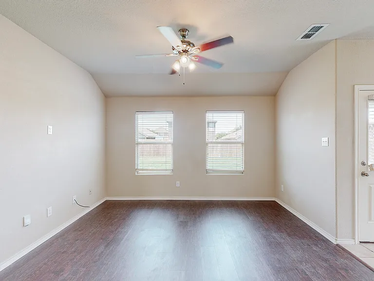 5140 Grayson Ridge Dr — Photo 15