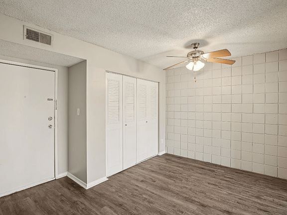 2nd image of 8633 E Utopia Pkwy