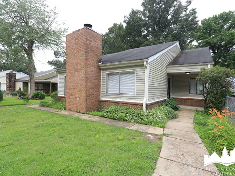 2835 Toehill Cv — Photo 3