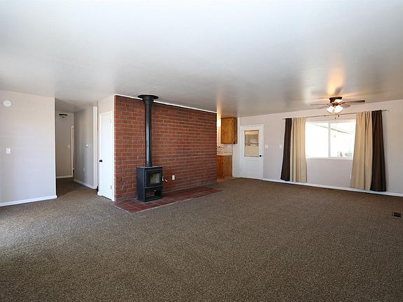 5th image of 37435 S Porter St