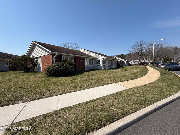 3rd image of 699A Plymouth Drive #699A