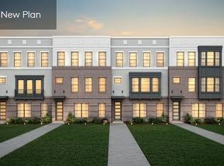 9733 District North Dr #4, Fishers, IN 46037