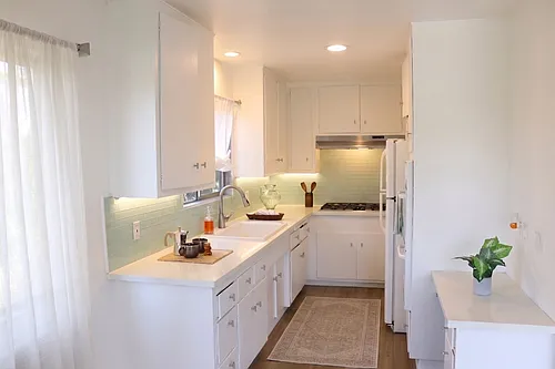 Must-See! 1 Bed + 1 Bath At 2849 Waverly Dr., Los Angeles, Ca 90039 Photo 1