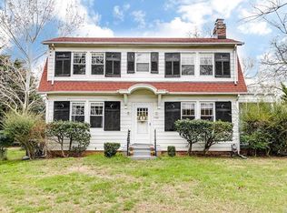 1301 Salisbury Dr, Midlothian, VA 23113