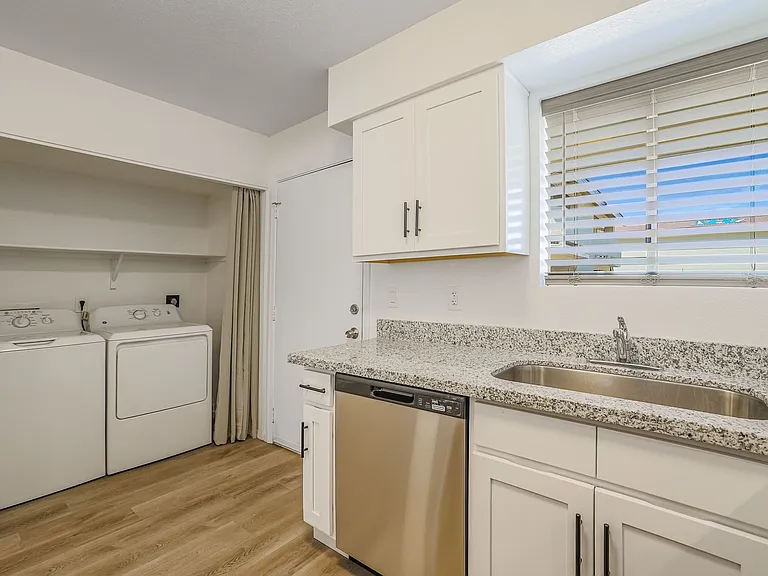 2941 E Cicero St #101 — Photo 9