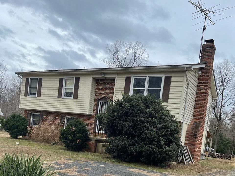 1st image of 37069 E Winston Dr
