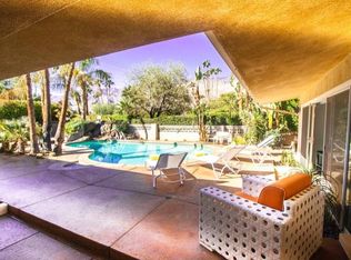 1223 E San Lorenzo Rd, Palm Springs, CA 92264