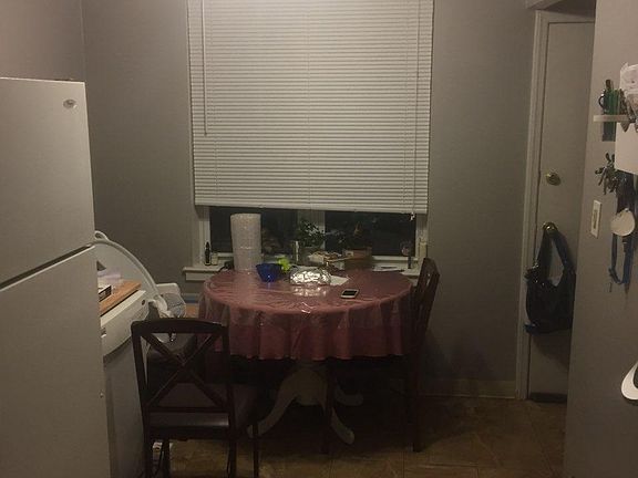 4th image of 6320 Pleasantview St #1