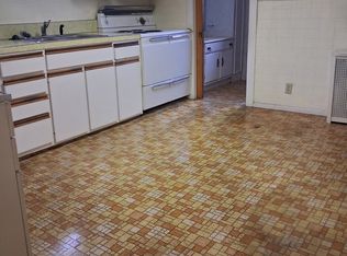 108 E Liberty St, Mount Carmel, PA 17851