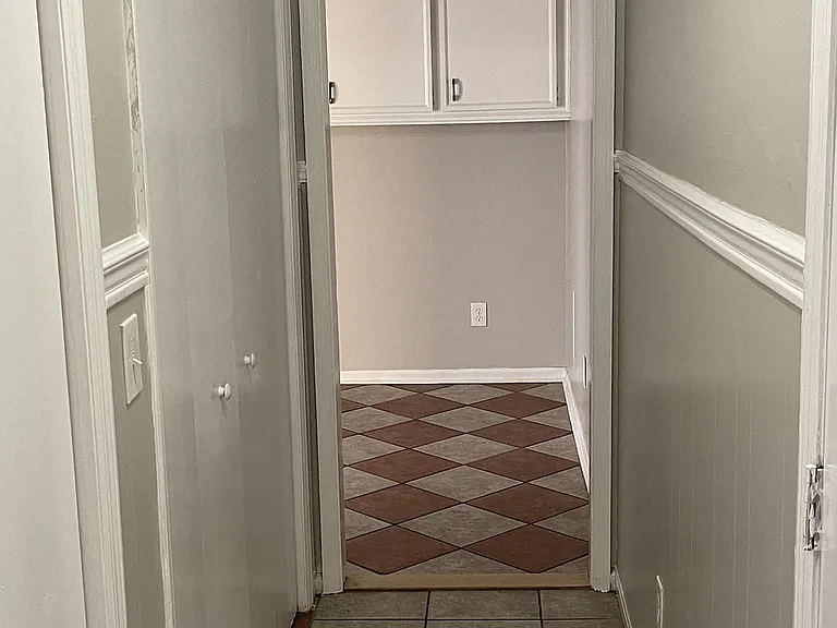 6855 Oakland Dr — Photo 15
