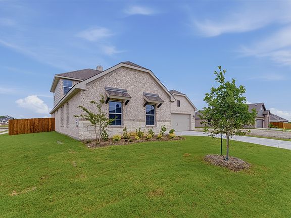 4th image of 601 Sand Piper Ln