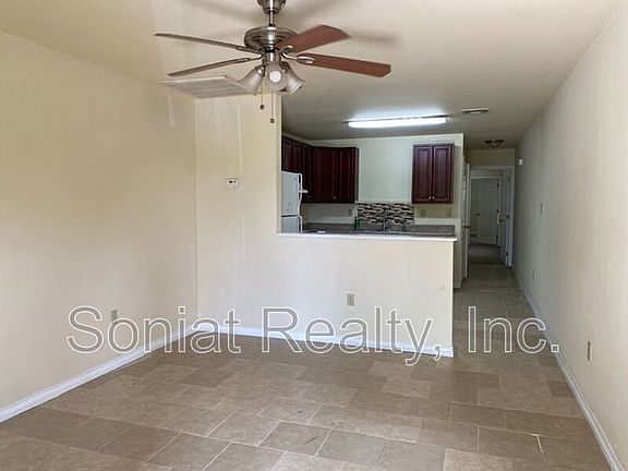 5th image of 1843 Forstall St