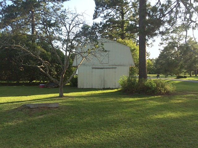 2nd image of 160 Tallokas Cir