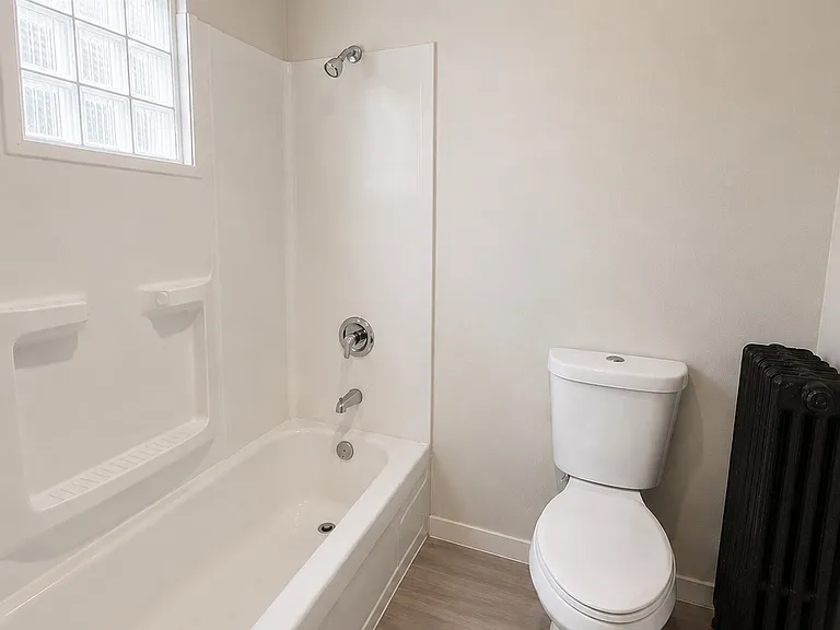 108 Washington St #0 — Photo 6