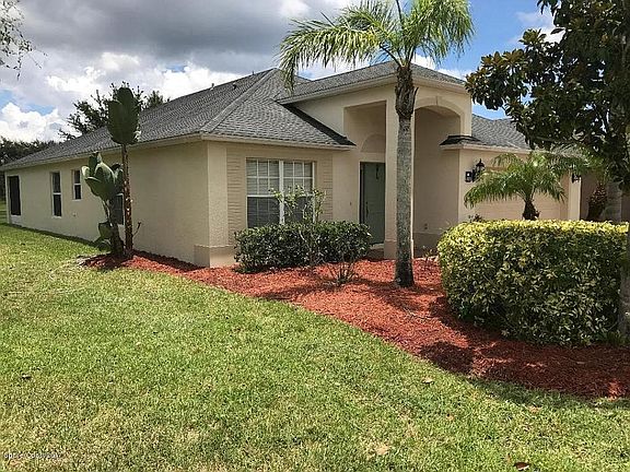 3rd image of 4021 Chardonnay Dr