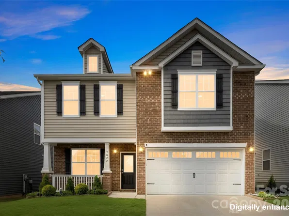 9022 Poquoson Dr, Gastonia, NC 28056