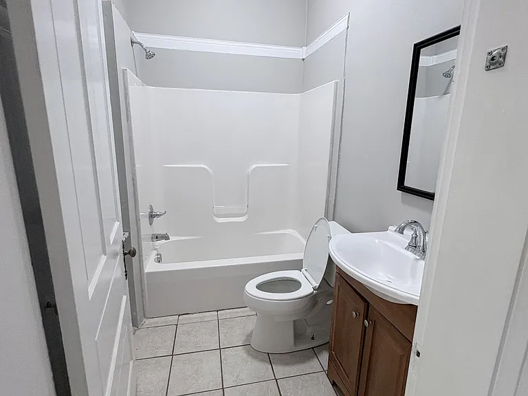 340 S Main St #3 — Photo 6