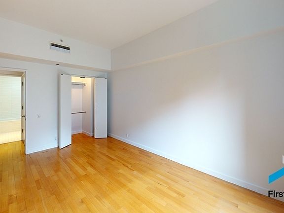 4th image of 14 W 14th St APT 5C
