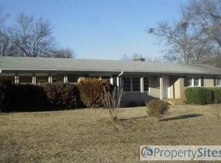 207 Woodbury Cir, Taylors, SC 29687