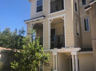 871 Suncrest Ln, Pomona, CA 91767
