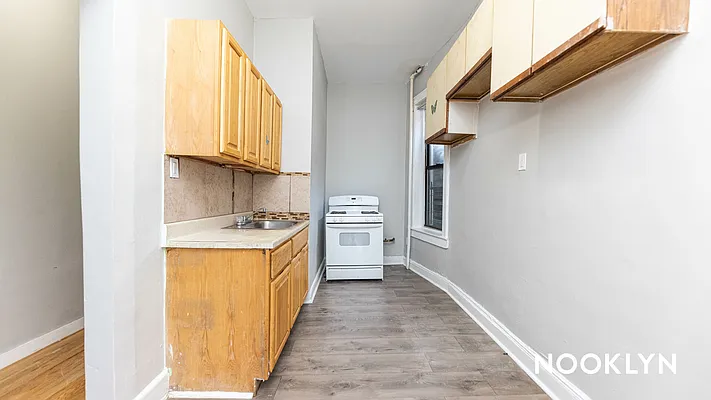 Rented by Nooklyn NYC LLC | media 23