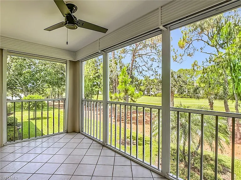 3685 Amberly Cir #D203 — Photo 31