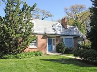 1233 Noyes Dr, Silver Spring, MD 20910