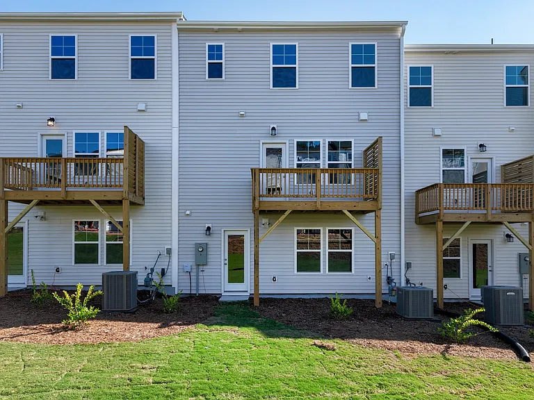 3034 Castle Loch Ln — Photo 40