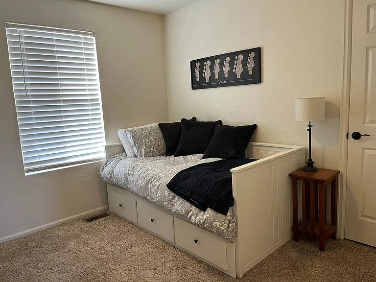 7950 S Kittredge Way — Photo 8