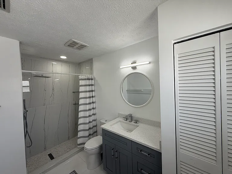 1689 SE Harp Ln — Photo 5