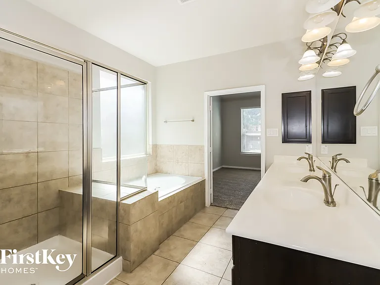 4914 Ginger Bluff Trl — Photo 12