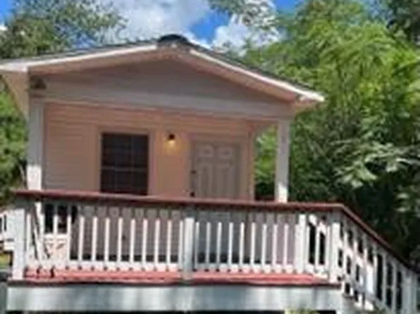 4910 Maybank Hwy, Wadmalaw Island, SC 29487