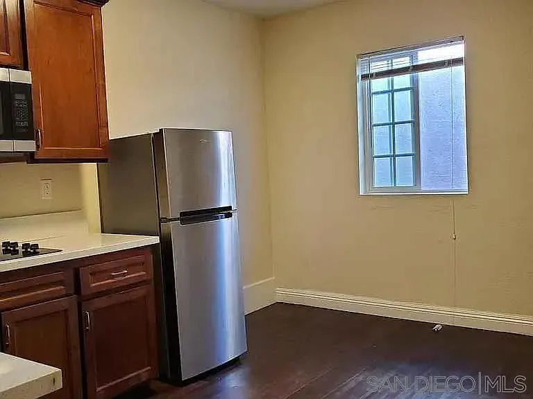 3133 Clay Ave #B — Photo 6