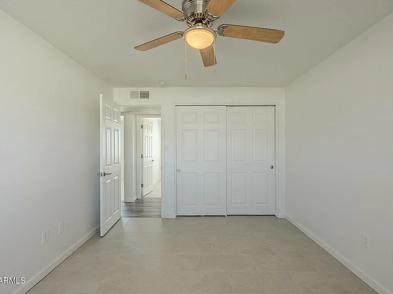 3650 E Eugie Ave — Photo 18