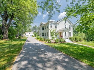 212 Taconic Rd, Manchester, VT 05254