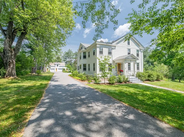 212 Taconic Road, Manchester, VT 05254