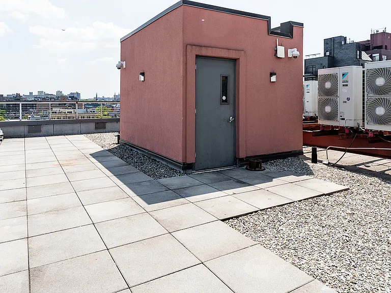 17 Monitor St #3C — Photo 24