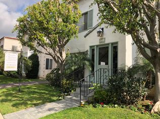 240 S Reeves Dr #B, Beverly Hills, CA 90212